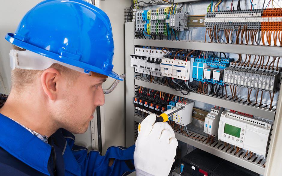 travaux d'électricité Saint-Thibault-des-Vignes